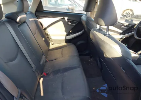 2014 Toyota Prius Four z USA, uszkodzony, nr VIN JTDKN3DU0E0393014